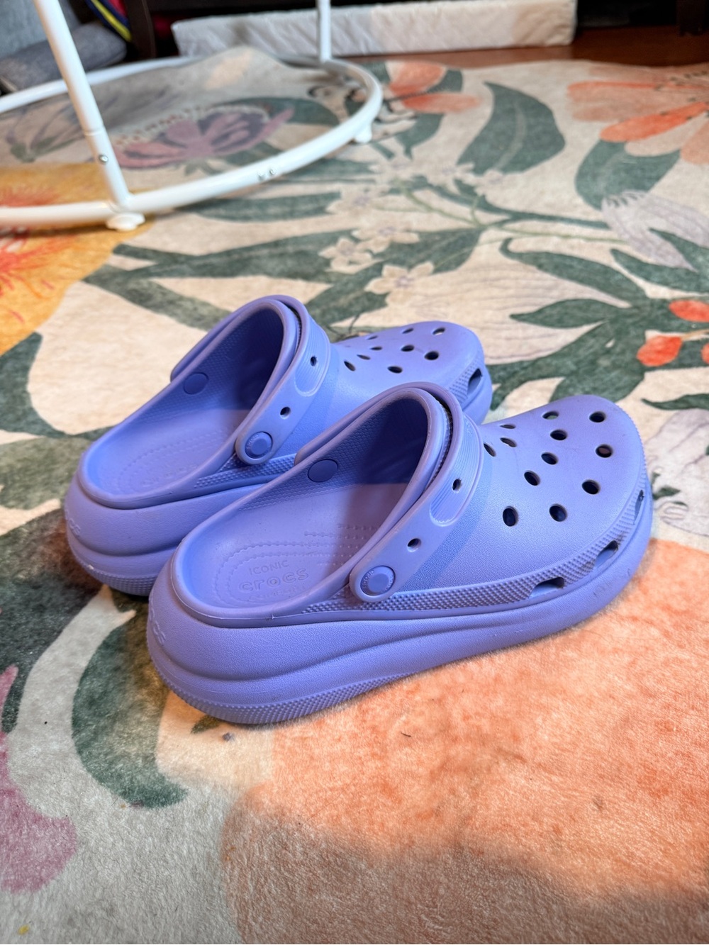 CROCS Classic Crush Clogs in Purple - Size W9/M7